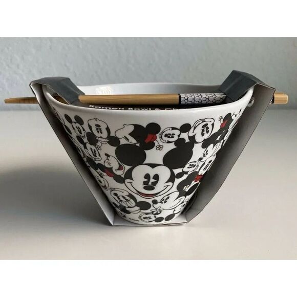 Disney Mickey & Minnie Mouse Faces All Over Ramen Bowl With Chopsticks NEW - Picture 1 of 9